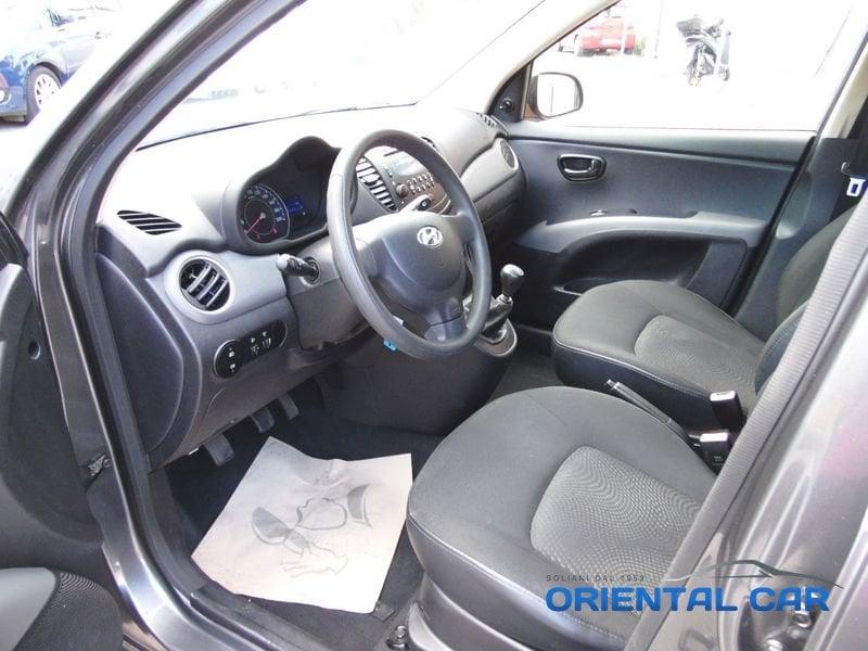 Hyundai i10 i10 1.1 12V Comfort MOLTO BELLA TAGLIANDATA