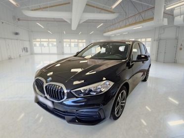 BMW 116 i 5p. Advantage