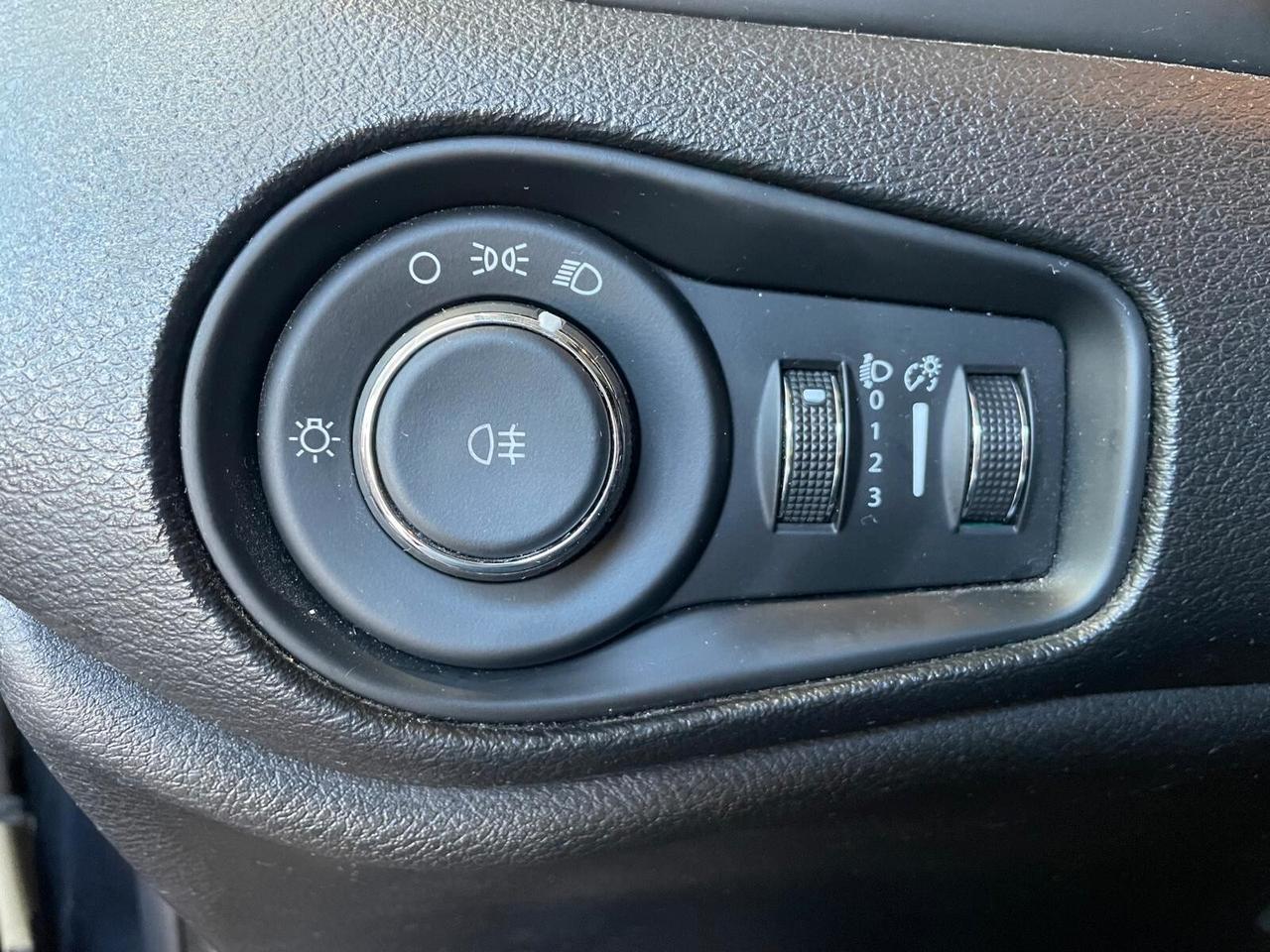 Jeep Renegade 2.0 Mjt 4WD Active Drive Sport