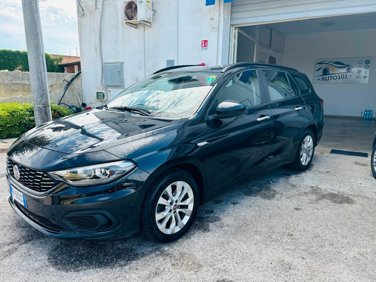 Fiat Tipo 1.6 Mjt S&S SW Lounge