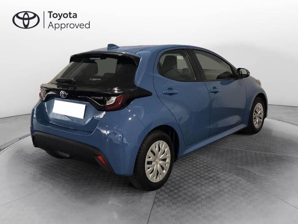 Toyota Yaris 1.5 VVT-iE Hybrid Active E-CVT