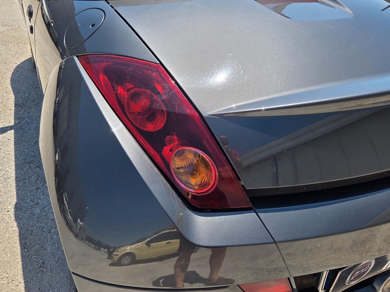 Ford Streetka 1.6 PININFARINA -TARGA ORO-