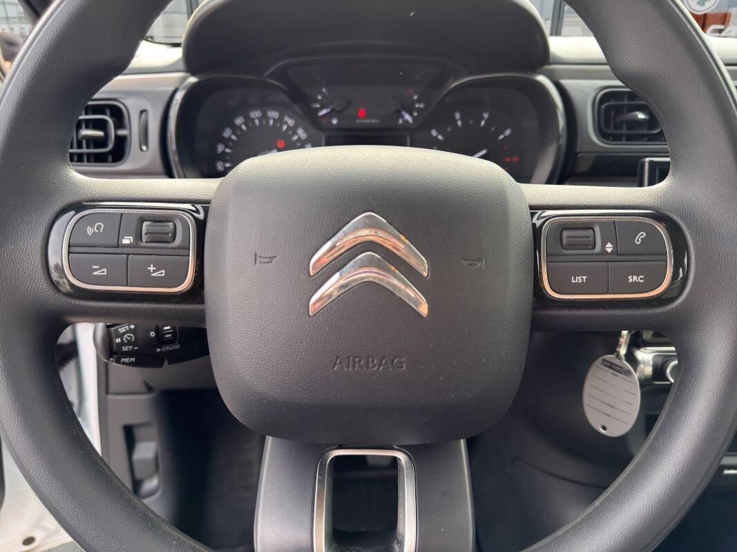 Citroen C3 1.5 bluehdi Feel s&s 100cv Con NAVIGATORE