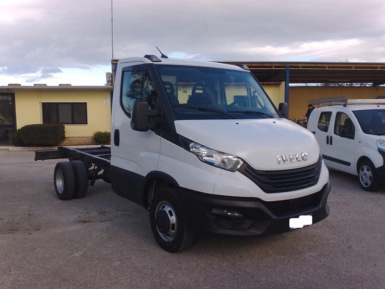 Iveco Daily 35c18 3000cc TELAIO - 2022