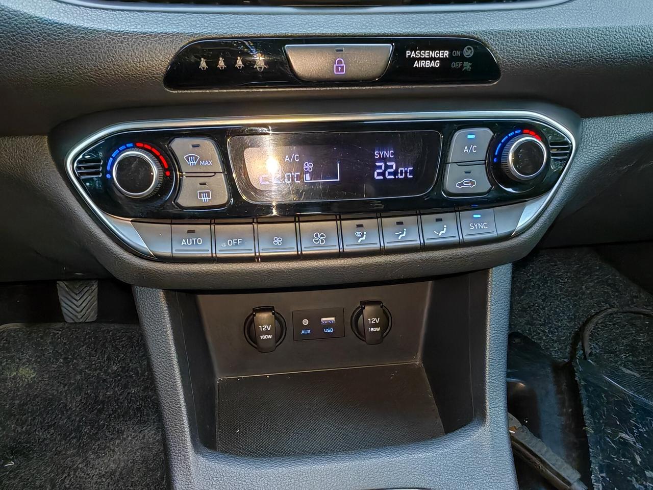 Hyundai i30 1.6 CRDi 5p. Incidentata/Sinistrata