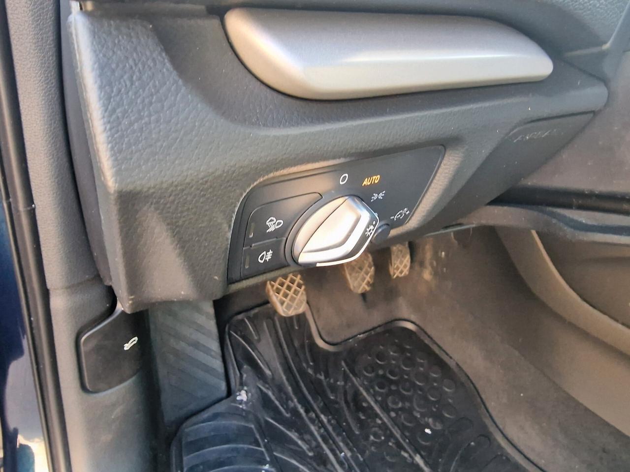 Audi A3 Sedan 1.6 TDI Admired