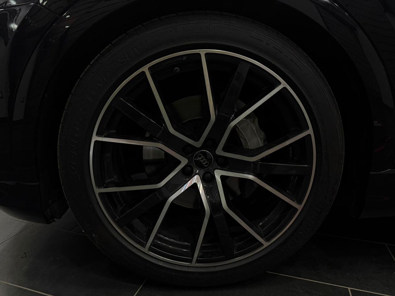 Audi Q8 45 TDI quattro tiptronic Sport