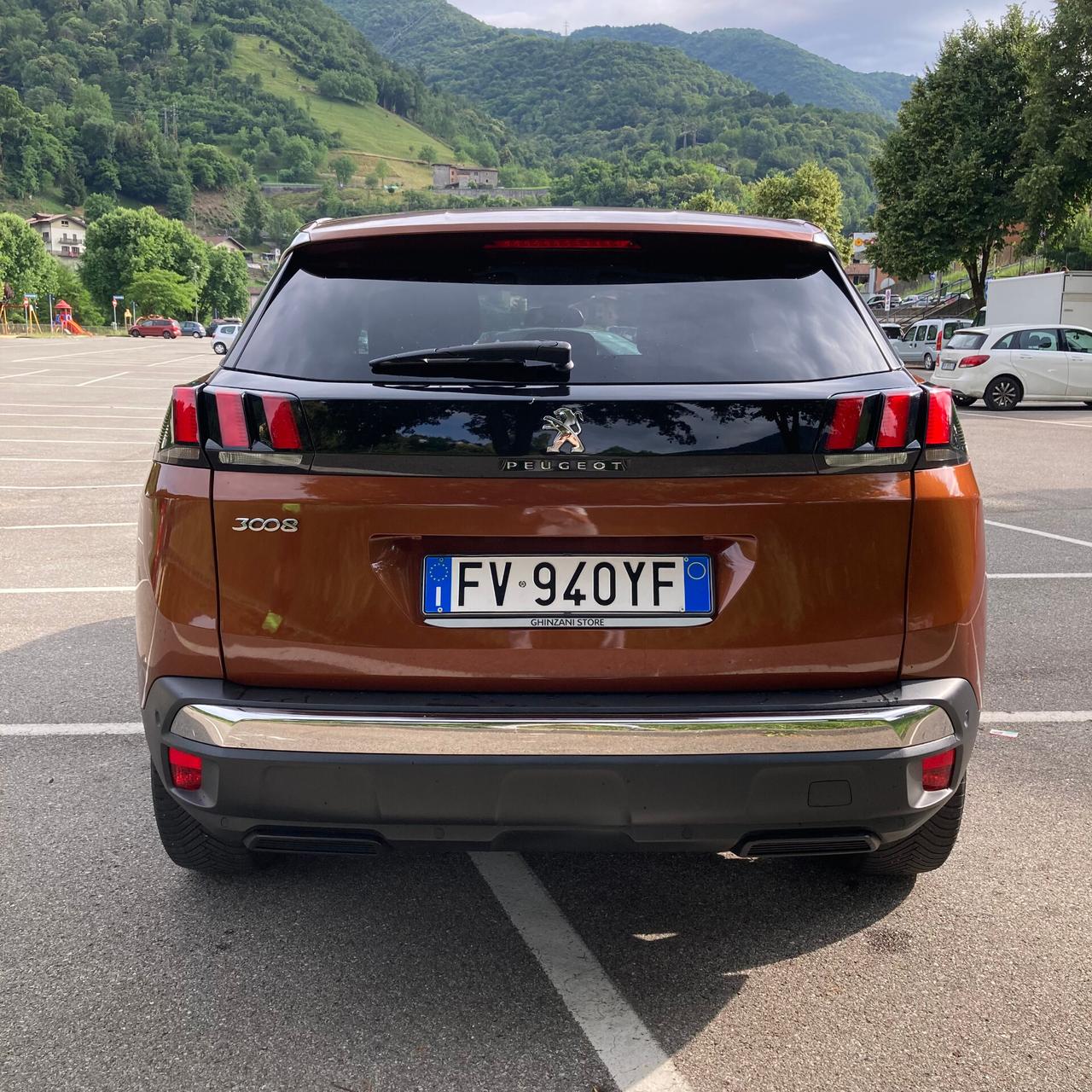 Peugeot 3008 BlueHDi 130 S&S EAT8 Allure