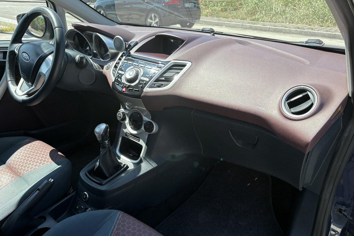 FORD Fiesta 1.4 5 porte Bz.- GPL Titanium