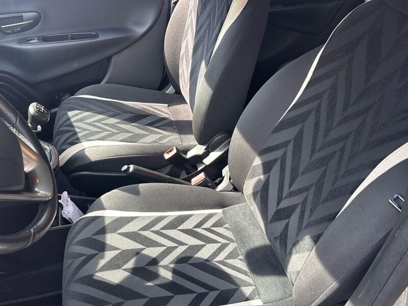 Lancia Ypsilon 1.2 69cv GPL Ecochic Silver