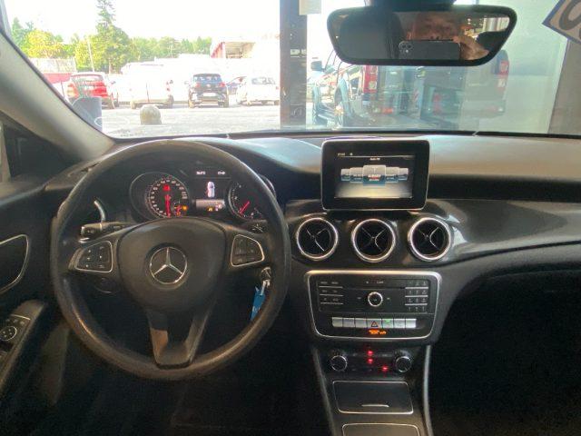 MERCEDES-BENZ CLA 180 d S.W. Automatic Business