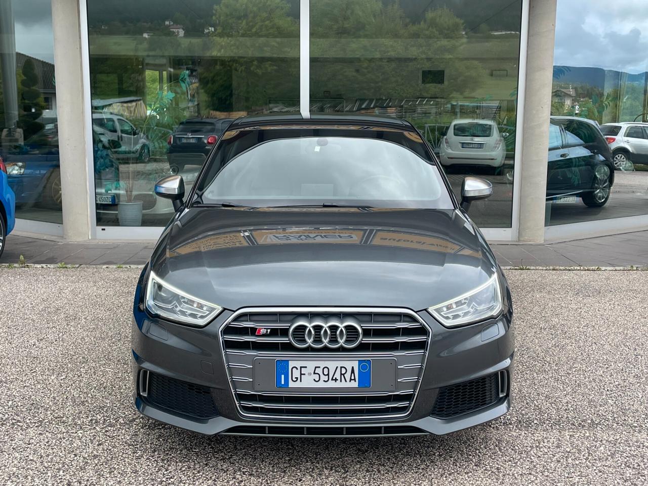 Audi A1 S1 2.0 TFSI quattro "KM 77.000"