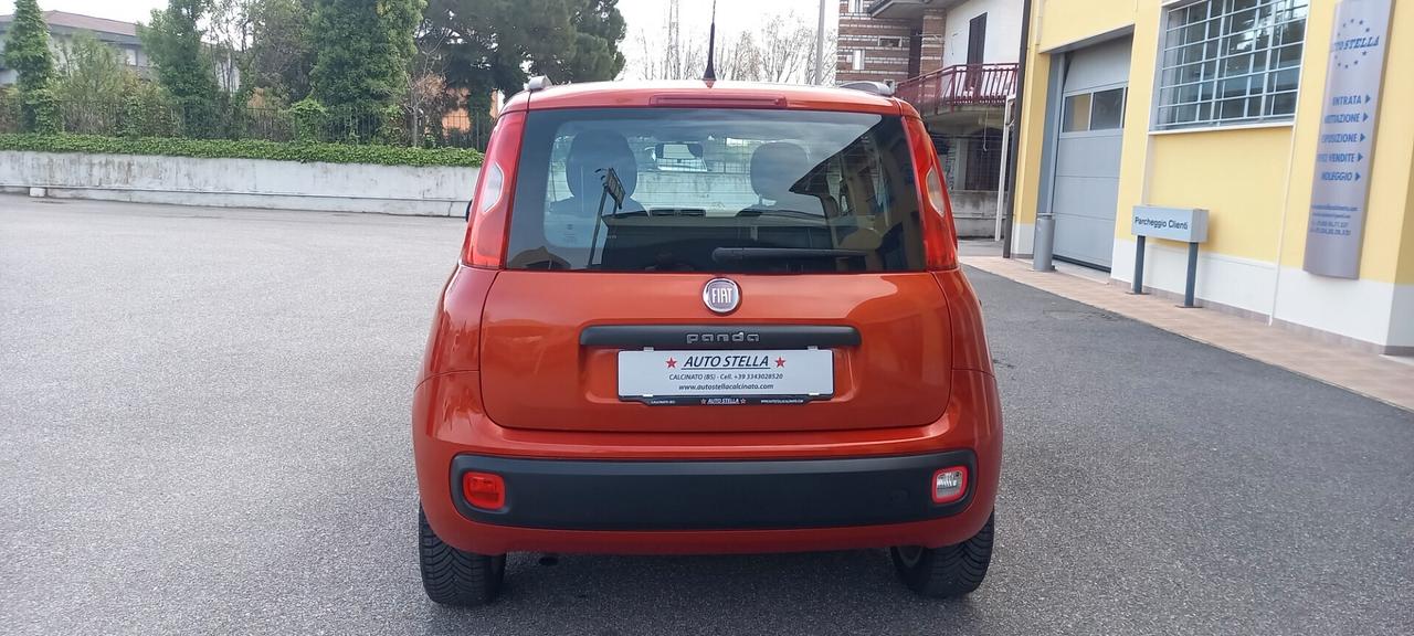 Fiat Panda Modello Lounge Benzina cc. 900 5 Porte SOLO 73.500 Chilometri.