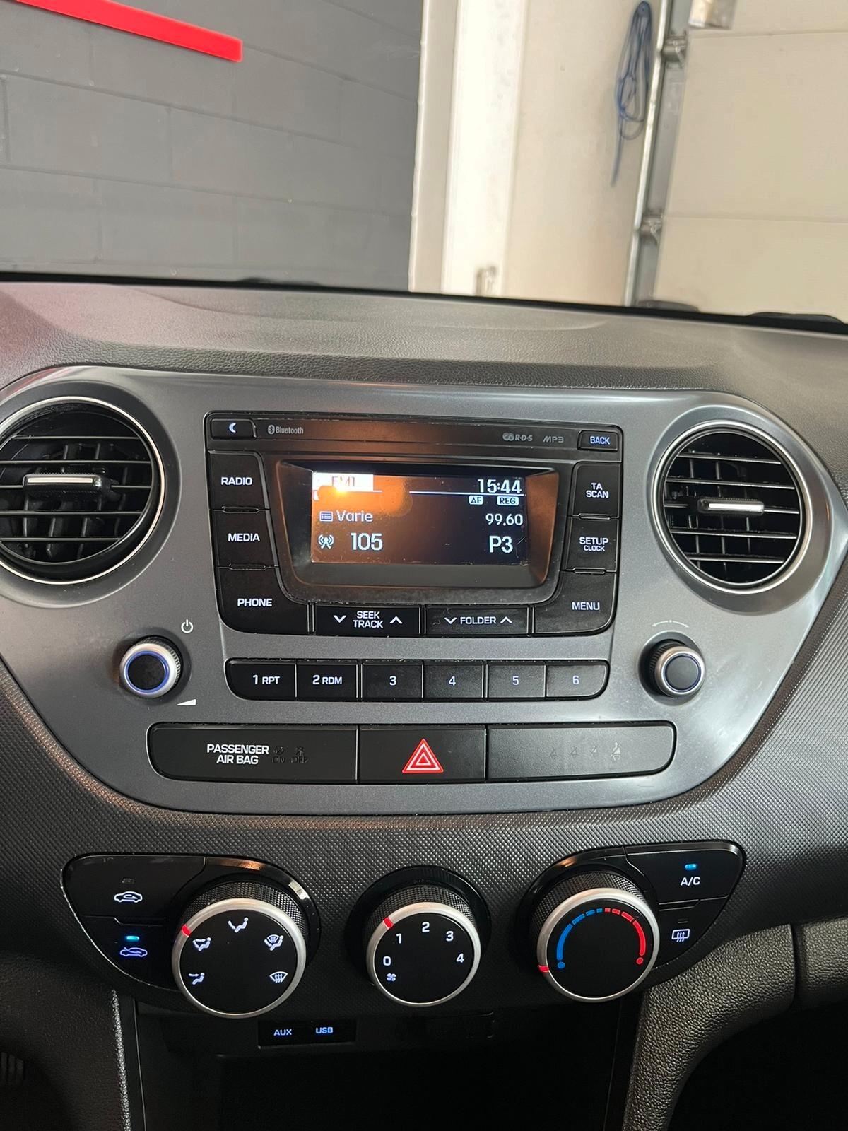 Hyundai i10 1.0 Prezzo NON vincolato a formule di finanziamento