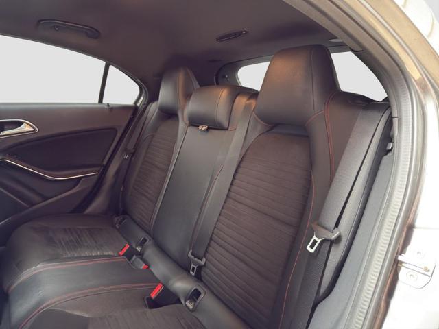MERCEDES-BENZ A 200 d Automatic Premium*PROMO*