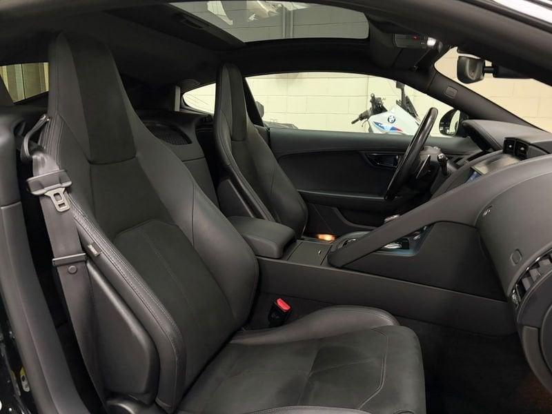 Jaguar F-Type 2.0 P300CV RWD AUTO R-Dynamic
