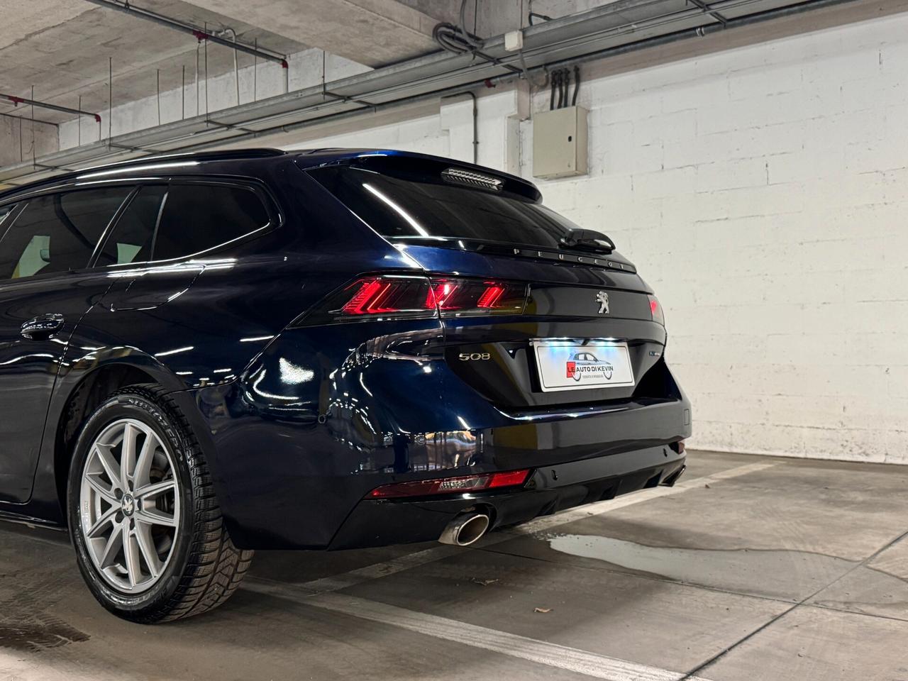 Peugeot 508 Plug-in Hybrid 225 e-EAT8 SW Allure Pack