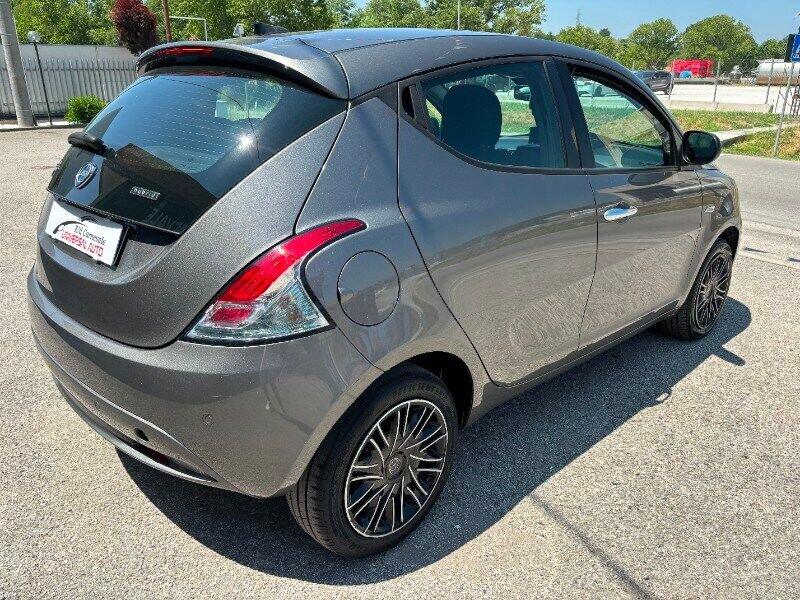 Lancia Ypsilon Ypsilon 1.0 FireFly 5 porte S&S Hybrid Gold