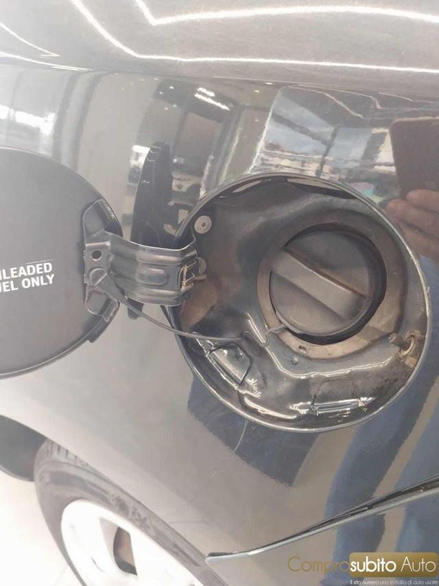 TOYOTA Yaris 1.0 3 porte Sol (Garanzia 12 Mesi)