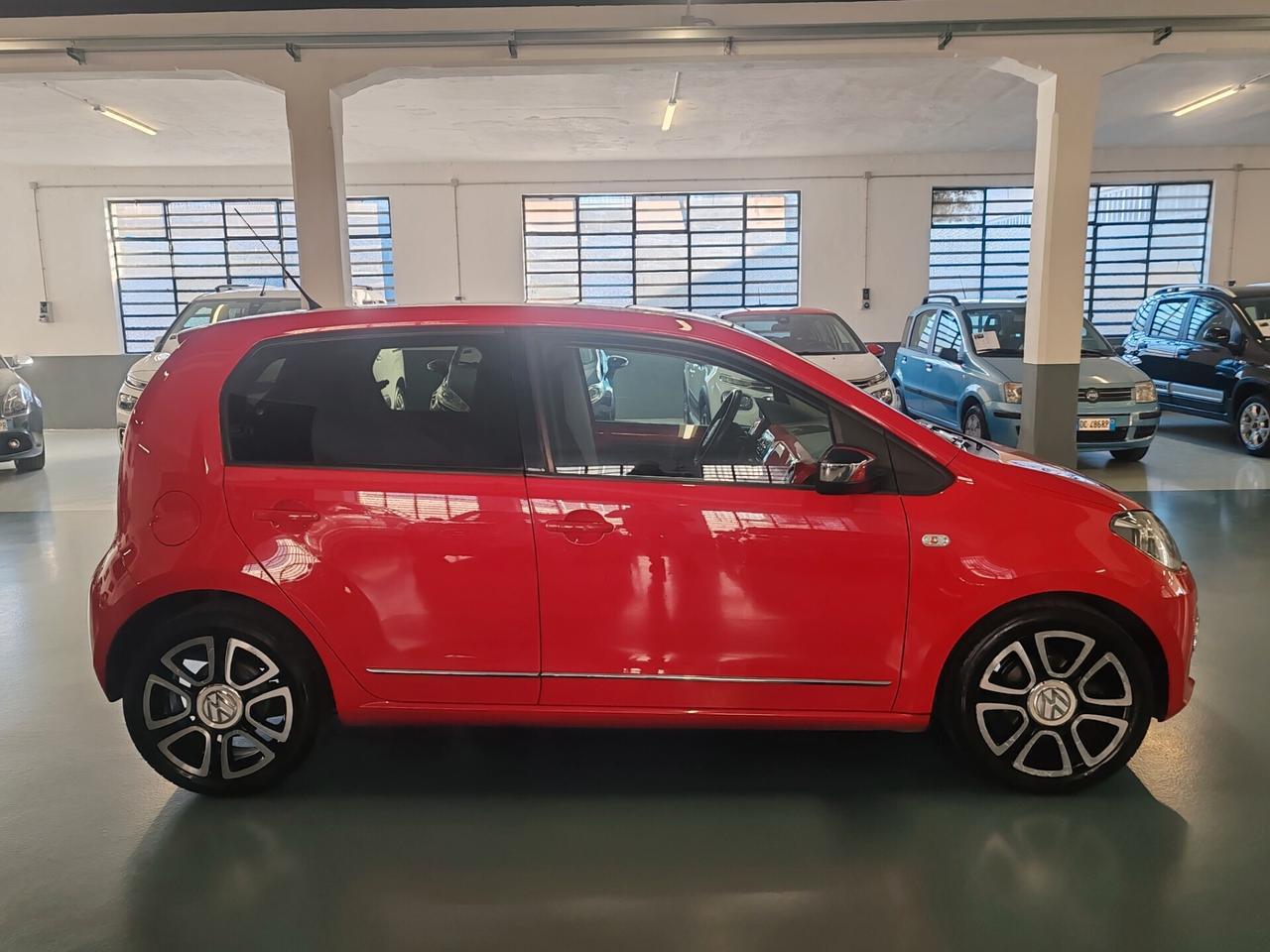 Volkswagen up! 1.0 5p. move