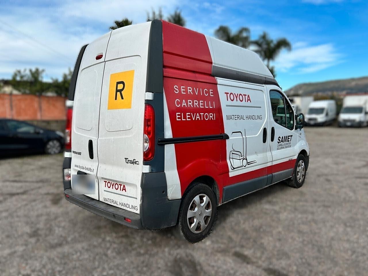 Renault Trafic 2.0 dCi 115CV *Officina Mobile* - 2012 *Cambio ?