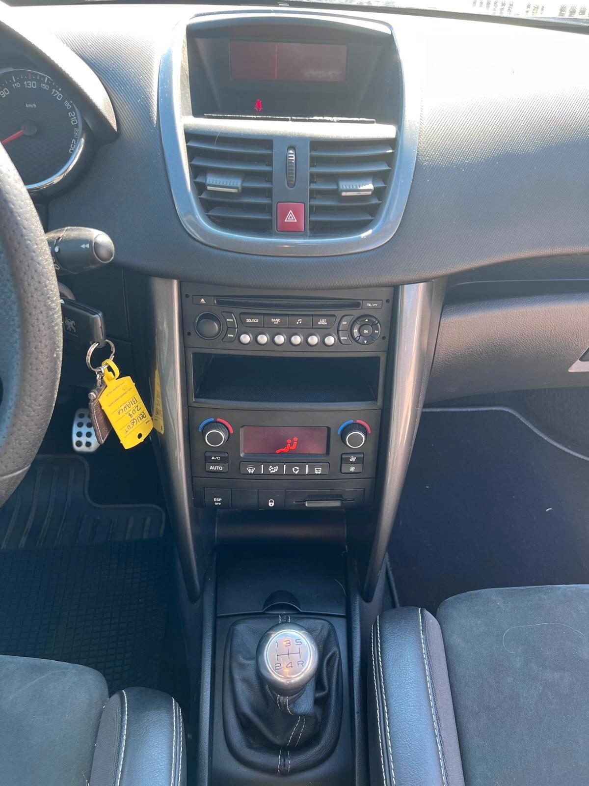 Peugeot 207 1.6 THP 156CV 3p. Féline