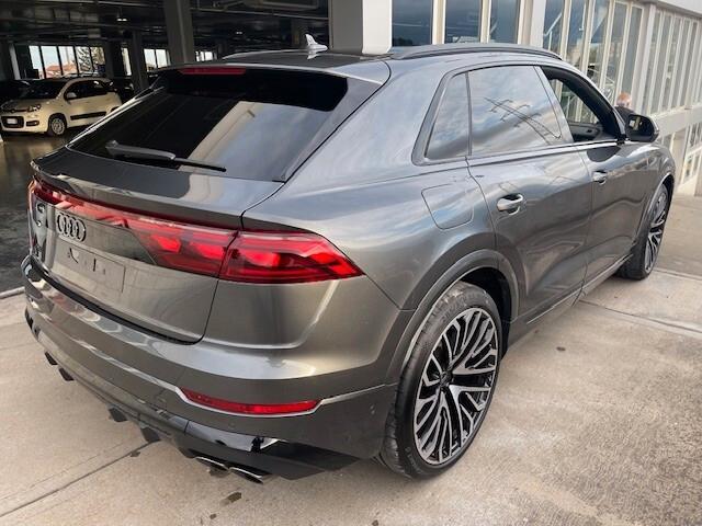 Audi Q8 SQ8 TFSI quattro tiptronic sport attitude