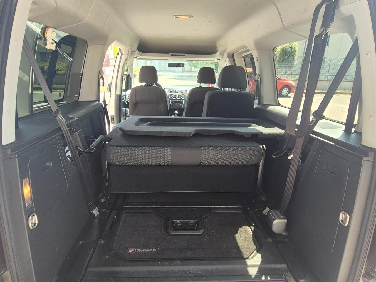 Volkswagen Caddy Pianale Ribassato 2.0 TDI TRASPORTO DISABILI