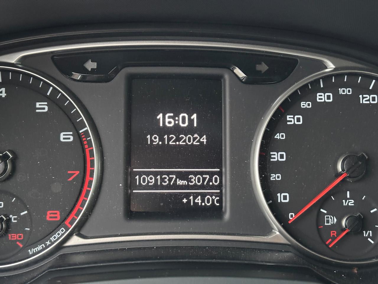 Audi A1 1.0 TFSI ultra S tronic AUTOMATICA