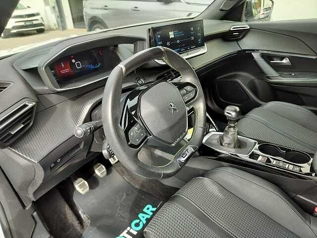Peugeot 2008 BlueHDi 110 S&S GT
