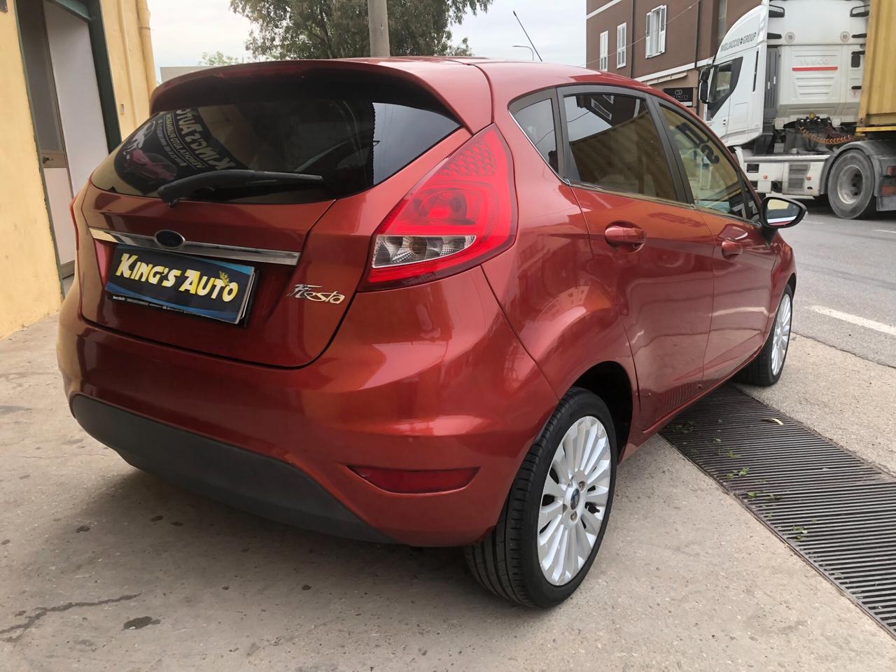 Ford Fiesta 1.4 5 porte Bz.- GPL Titanium