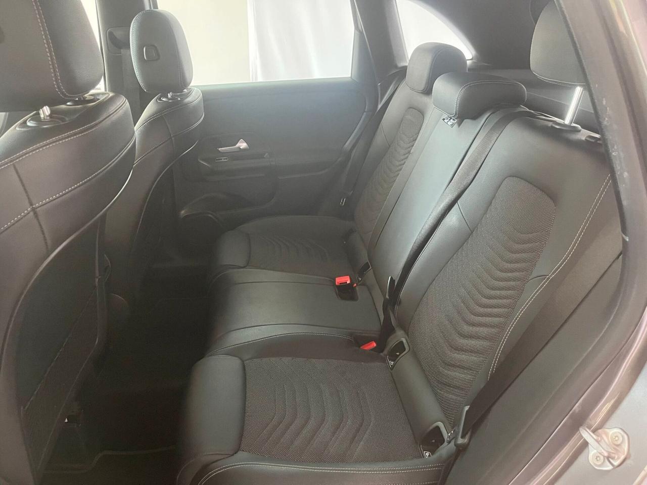 Mercedes-benz B 180 d Business Extra