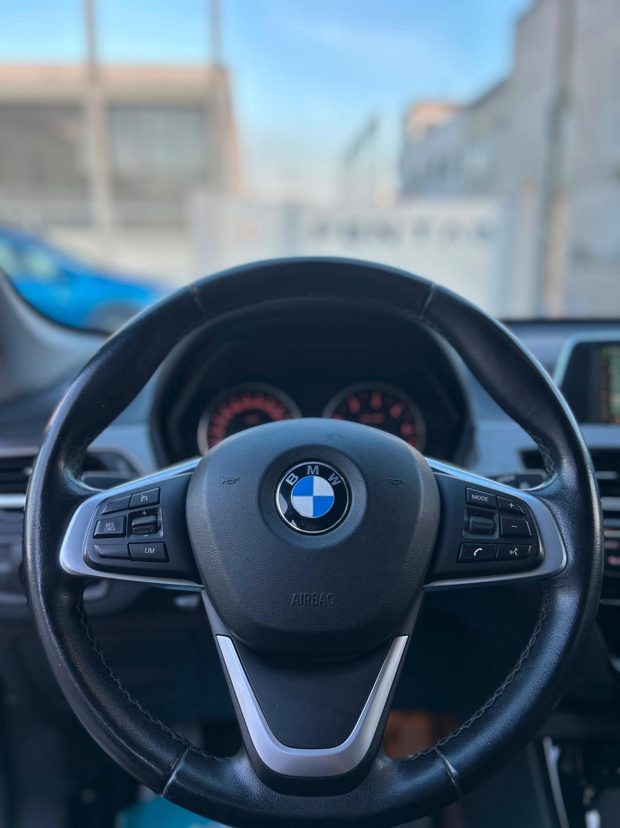 Bmw X1 18d xLine-12/2016 XENO/NAVI/18"