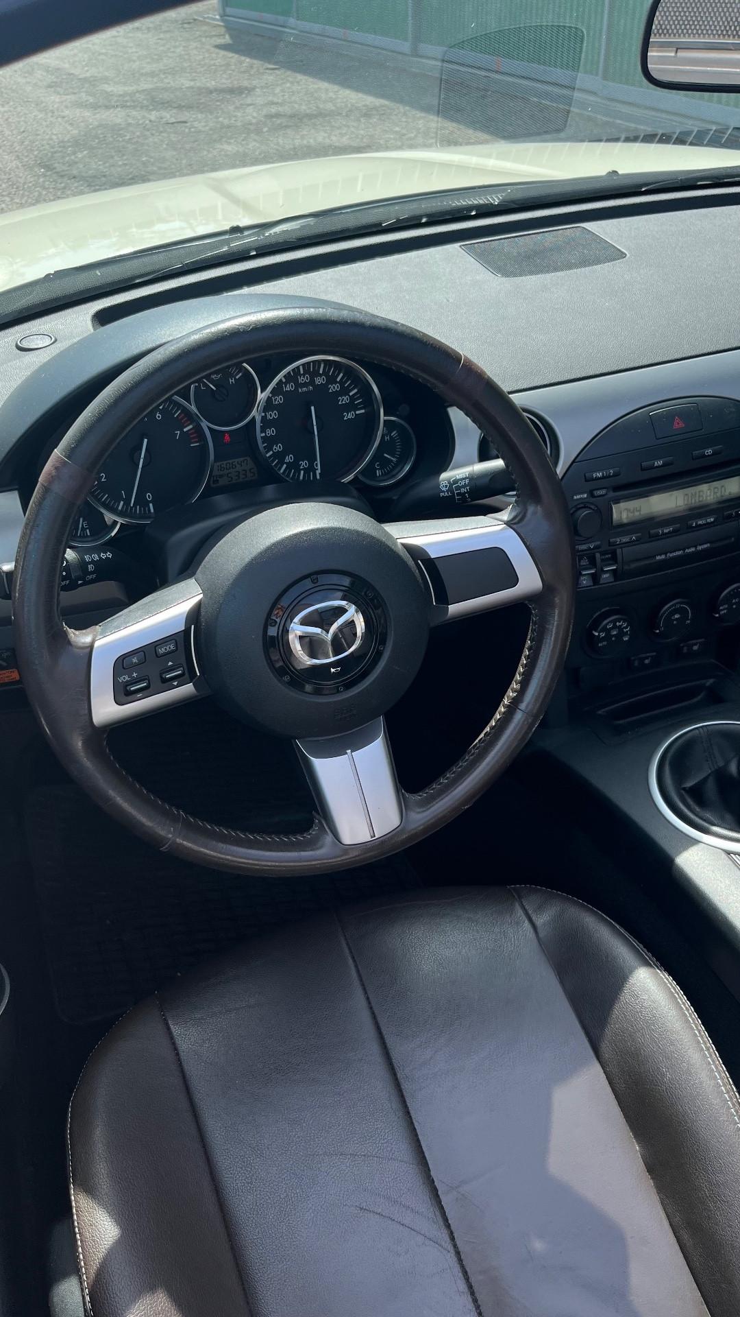 Mazda MX-5 Roadster Coupé 1.8L 16V Niseko