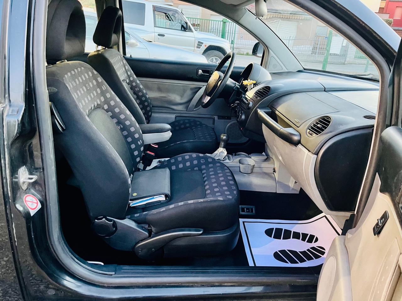 Volkswagen New Beetle 1.6