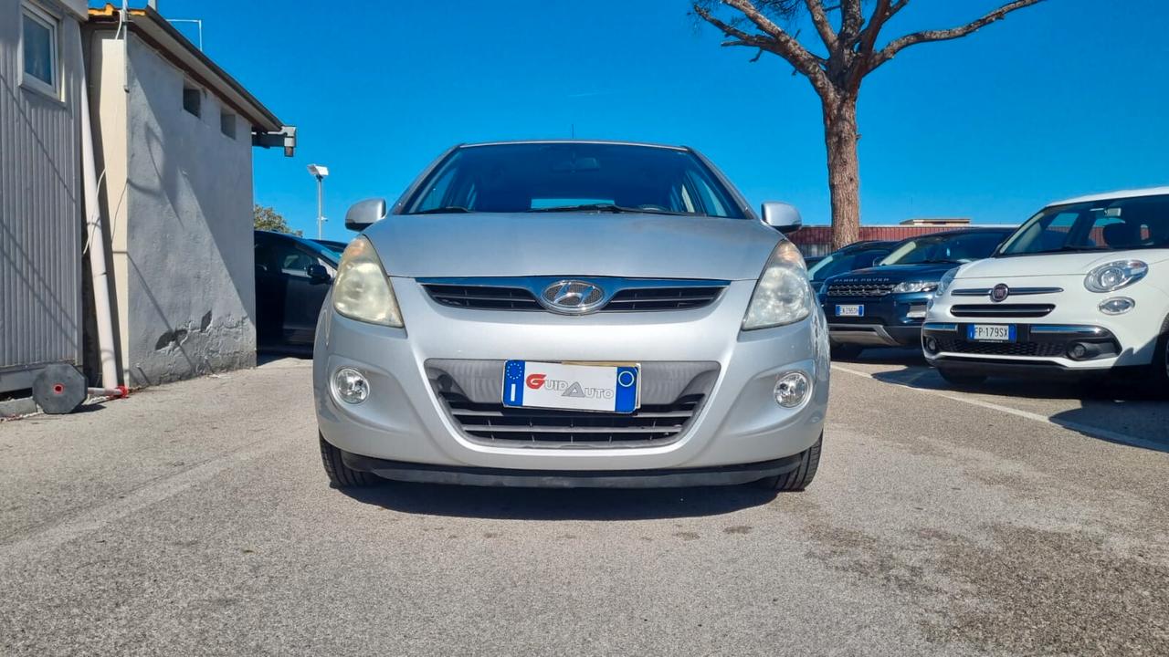 Hyundai i20 1.2 5p. Fiorucci