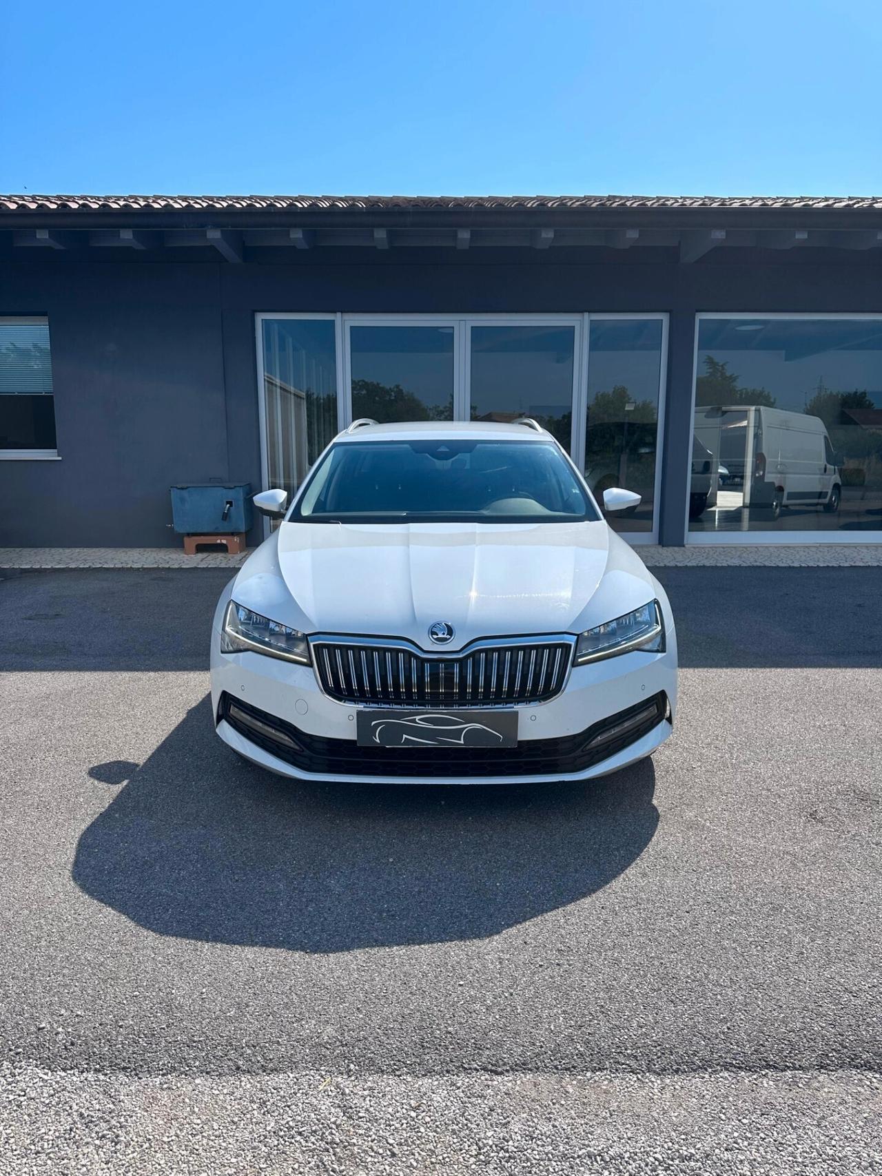 SKODA SUPERB 2.0 TDI EVO 150 CV SCR DSG WAGON EXECUTIVE