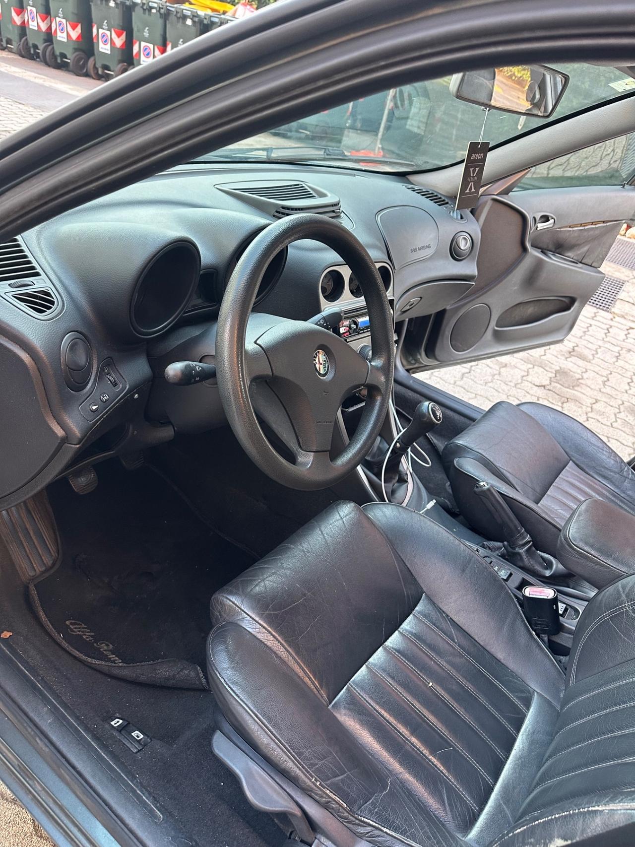 Alfa Romeo 156 1.6i 16V Twin Spark cat Progression