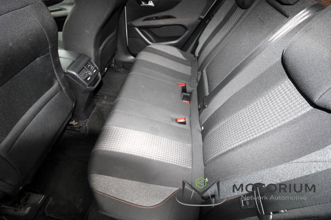 Peugeot 3008 3008 1.6 bluehdi Active s&s 120cv eat6