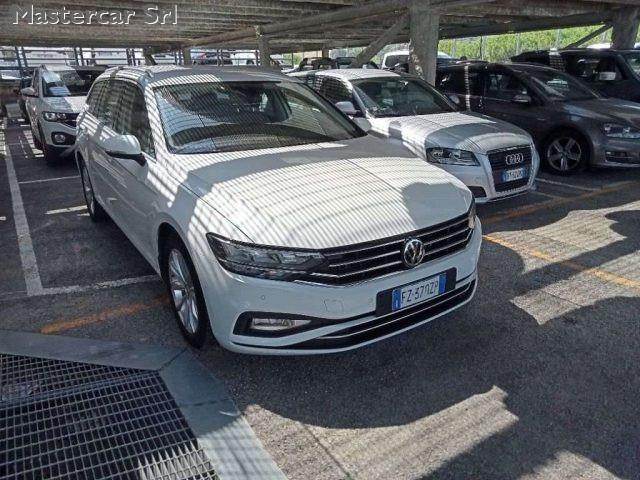 VOLKSWAGEN Passat Variant 2.0 tdi Business 150cv dsg 7m - FZ370ZP