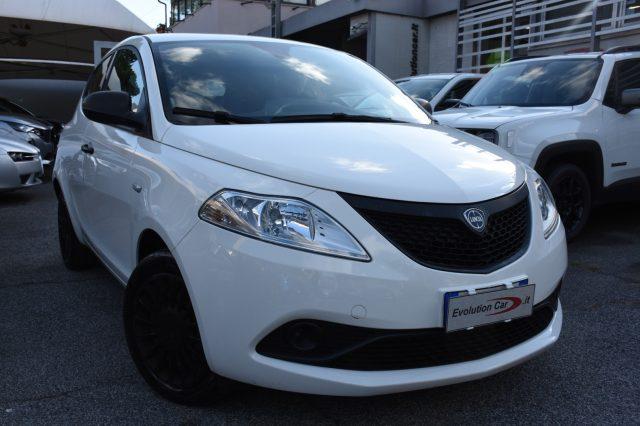 LANCIA Ypsilon 1.0 FireFly 5 porte S&S Hybrid Ecochic *5 POSTI*