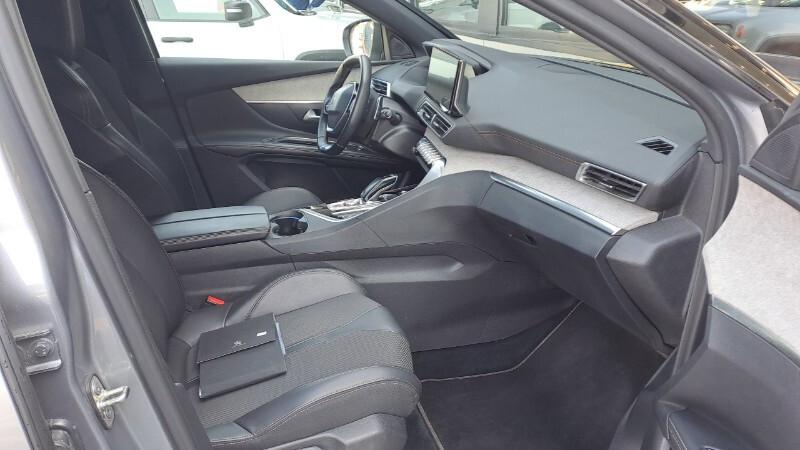 Peugeot 5008 1.5 BLUEHDi 130CV EAT8 ALLURE **KM17000**7 POSTI**
