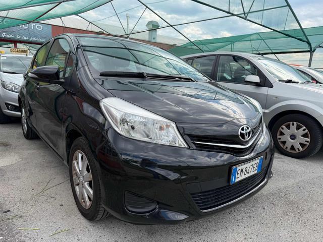 TOYOTA Yaris 1.0 5 porte Lounge
