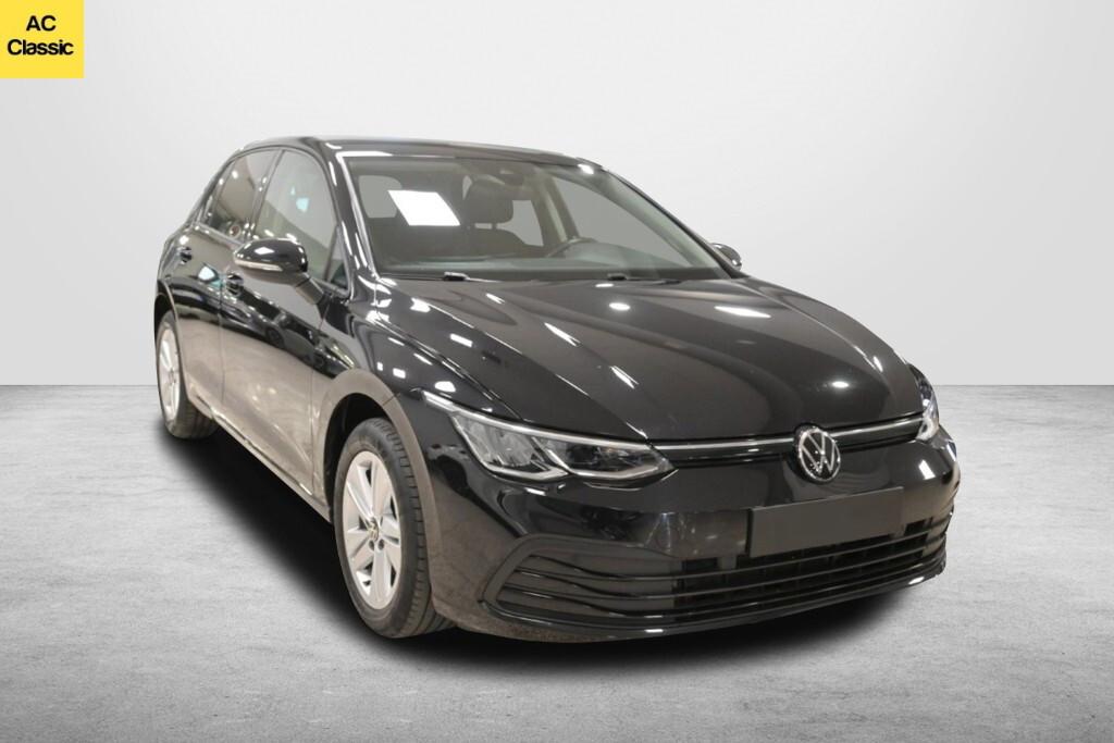 VOLKSWAGEN GOLF 8 EVO LIFE 1.0 TSI (110 CV)