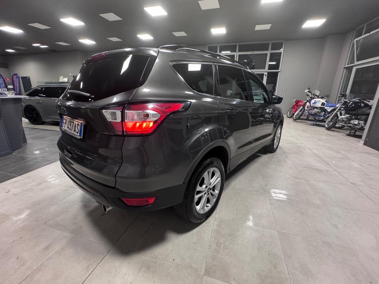 FORD KUGA 1.5 TDCI AUTOMATICA TITANIUM