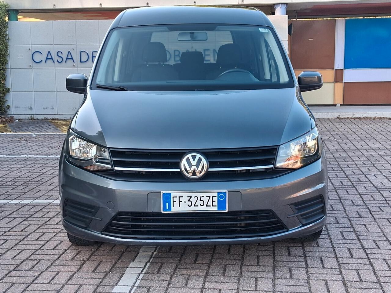 Volkswagen Caddy 2.0 TDI 102 CV Trendline..CELL 320 147 1147 WUATSAPP.