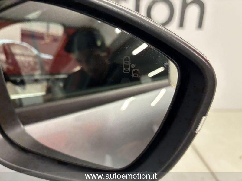 Alfa Romeo Junior 1.2 145 CV Hybrid eDCT6 Speciale