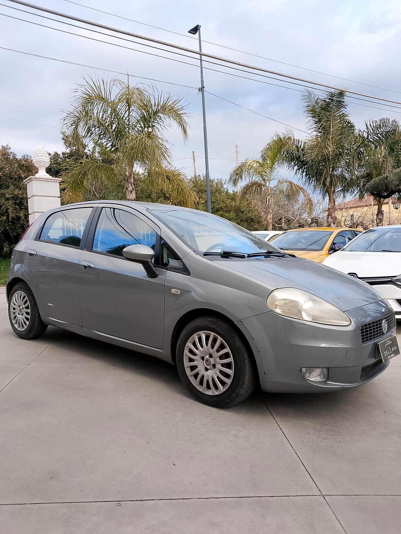 Fiat Grande Punto 1.3 MJT 90 CV 5 porte Dynamic