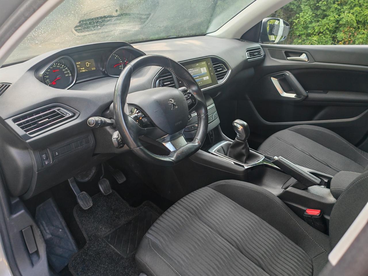 Peugeot 308 1.6 HDi Incidentata/Sinistrata