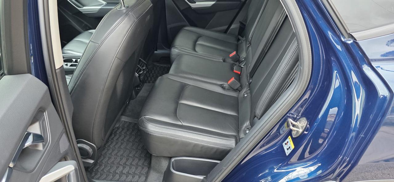 Audi Q3 Sportback 35 TDI S tronic line edition